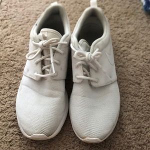 White Nike Roshe One - Women’s size 8.5